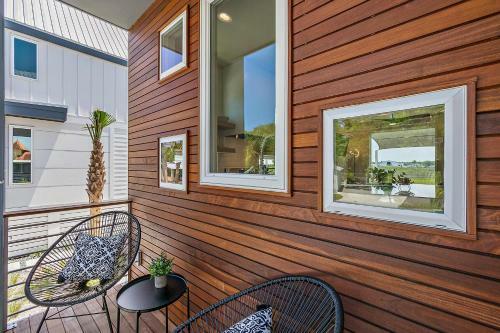 198 Riberia - Downtown Waterfront Luxury Home
