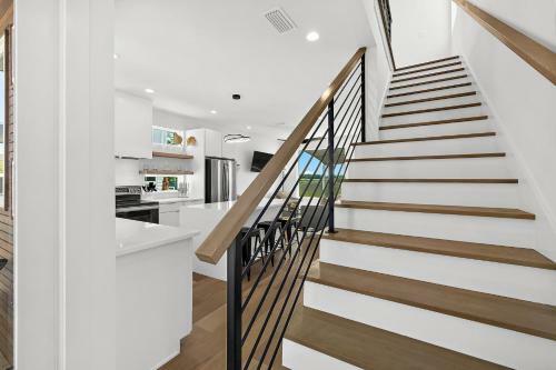 198 Riberia - Downtown Waterfront Luxury Home