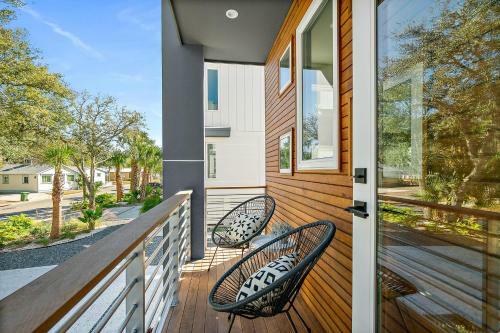 194 Riberia - Downtown Waterfront Luxury Home