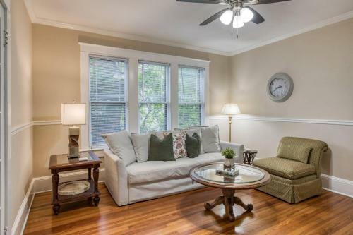 16 Saragossa Street A