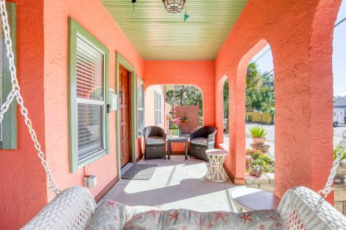 Palmettos Cabana