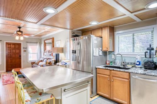 Palmettos Cabana