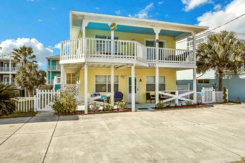 Butler Beach Escape