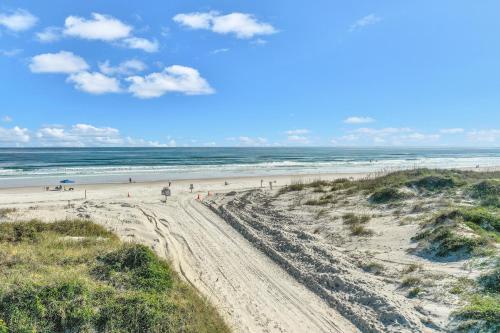 Butler Beach Escape