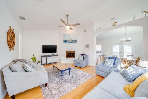 4br House, 2 Blocks From The Beach