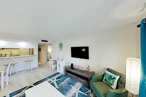 Pelican Inlet Condo Unit C222