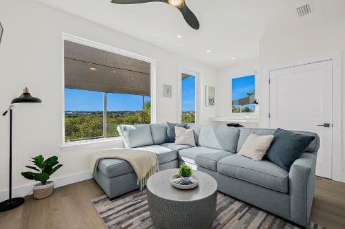 192 Riberia - Downtown Waterfront Luxury Home