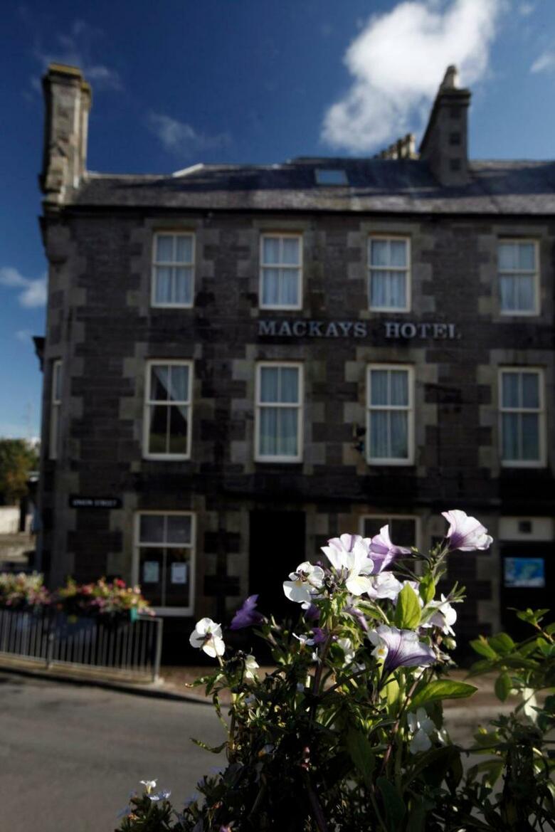 Mackays Hotel