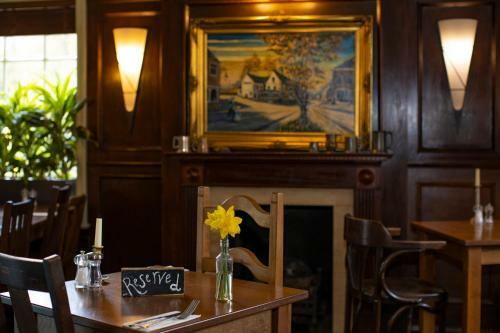 George Hotel