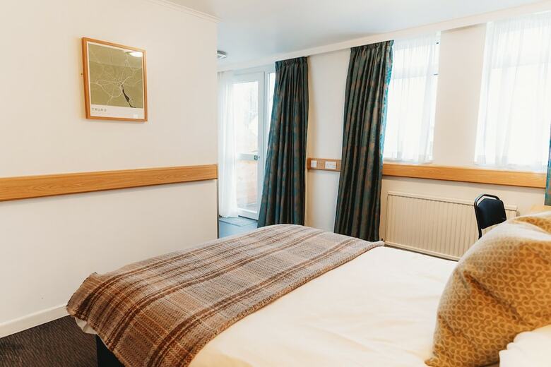 Hostal Merchant House