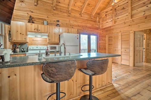 Rustic Clayton Log Cabin With Hot Tub And Views!