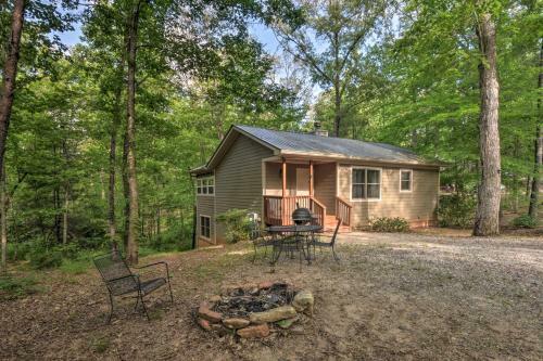 The Wishing Well Cabin Pool Table, Firepit