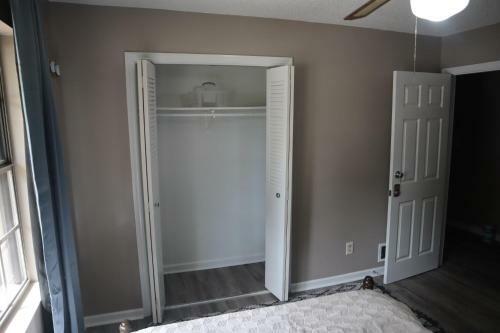 Queen Suite + Private Bath 8 Mins From Atl Airport W/ Fast Wifi