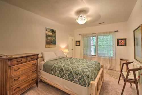 Rustic Clayton Hideaway With Deck And Forest Views!