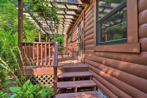 Rustic Clayton Hideaway With Deck And Forest Views!