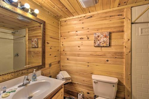 The Mountain Laurel Sautee Mountain Retreat