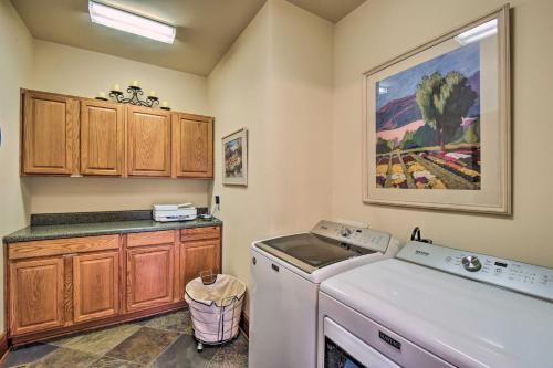 Plummer Lodge In Big Canoe With Lake Access!