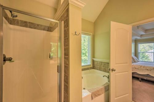 Idyllic Dahlonega House Hike, Sip, And Explore!