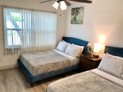 Apartamento #1 St.pete Beach Unit*walk To Bars, Beaches, Restaurants And More.