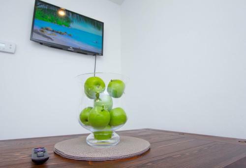 Apartamento #1 St.pete Beach Unit*walk To Bars, Beaches, Restaurants And More.