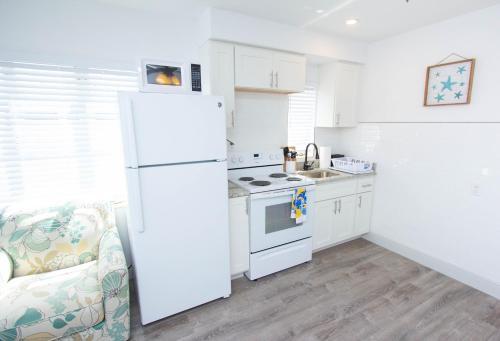 Apartamento #1 St.pete Beach Unit*walk To Bars, Beaches, Restaurants And More.
