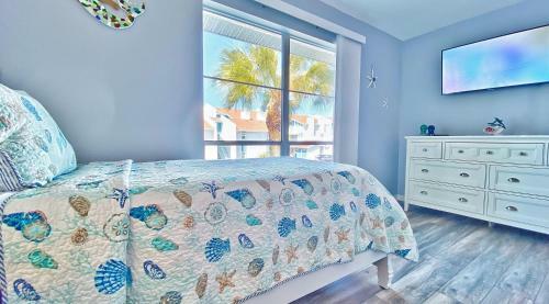 Madeira Beach Yacht Club By Teeming Vacation Rentals