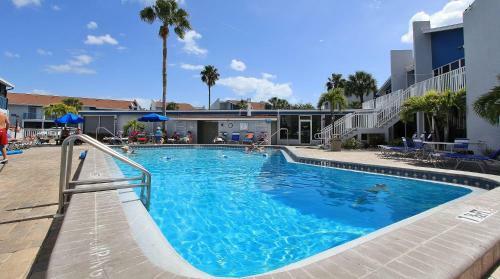Madeira Beach Yacht Club By Teeming Vacation Rentals