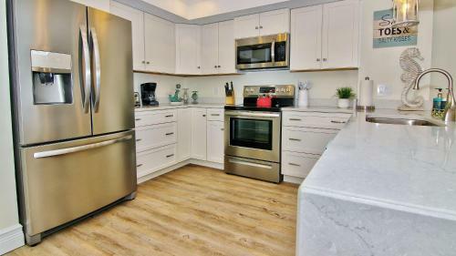 Sea Oats 307 By Teeming Vacation Rentals
