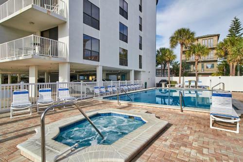 Apartamento Conveniently Located Corner Unit With Beach Front Views Chb305
