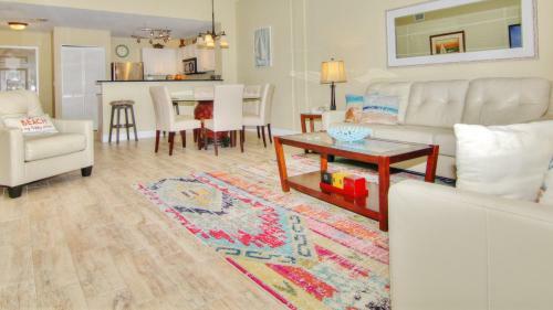 Madeira Bay Resort By Teeming Vacation Rentals