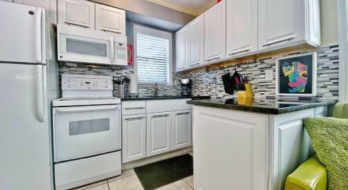 Royal Orleans By Teeming Vacation Rentals