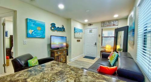 Royal Orleans By Teeming Vacation Rentals