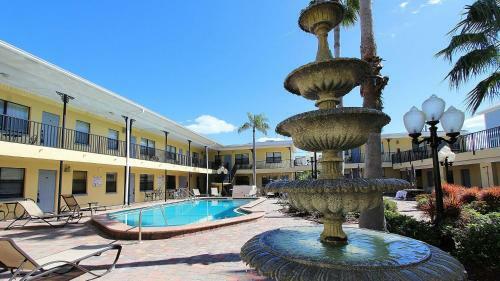 Royal Orleans By Teeming Vacation Rentals