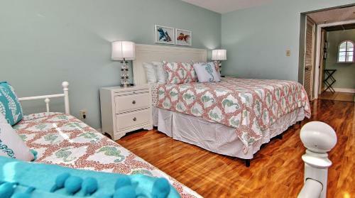 Sea Breeze By Teeming Vacation Rentals
