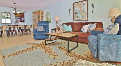 Sea Breeze By Teeming Vacation Rentals