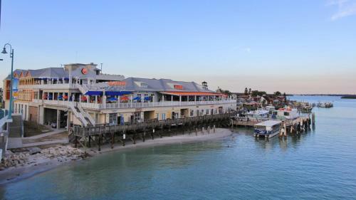 Sea Breeze By Teeming Vacation Rentals