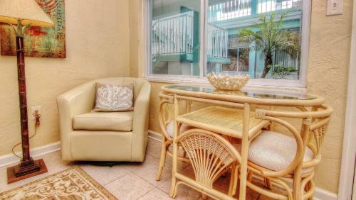 Pass-a-grill 3 By Teeming Vacation Rentals