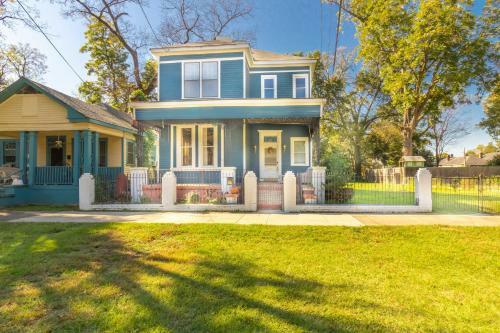 Mighty Mildred- Historic-walkable-mins To Riverwalk