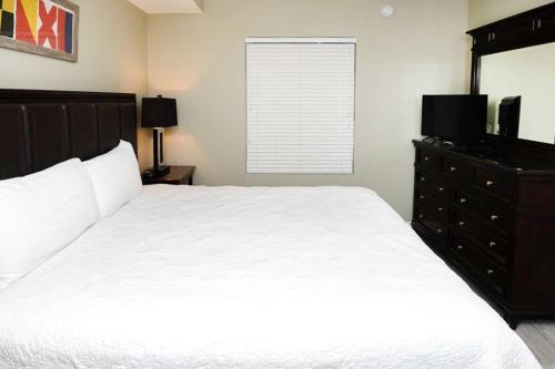 Tidewater Beach Resort VII