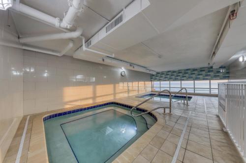 Tidewater Beach Resort V