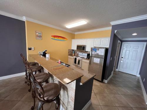 Ocean Reef Resort - Direct Beach Front, Free Beach Chairs - Seasonal