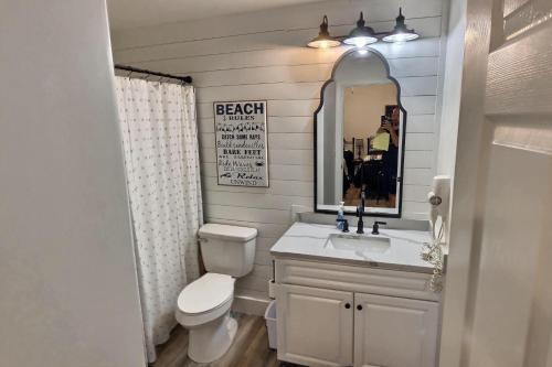 Apartamento Barefoot Bliss - Beachfront Condo - Sleeps 14