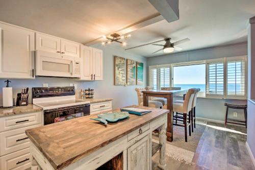 Apartamento Coastal Abode At Pinnacle Port A Beachfront Oasis