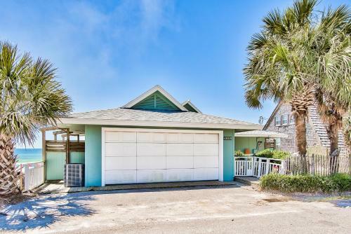 Island Time- Wonderful Private Beachfront Home - Beautiful!!!
