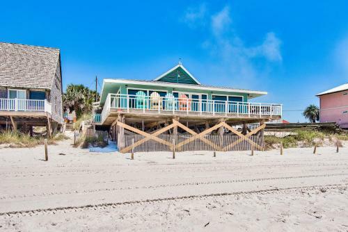 Island Time- Wonderful Private Beachfront Home - Beautiful!!!