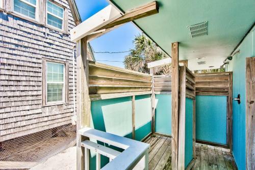 Island Time- Wonderful Private Beachfront Home - Beautiful!!!