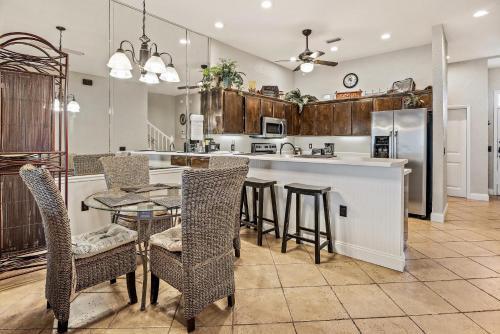 Apartamento Flip Flops - Beutiful West End Townehome