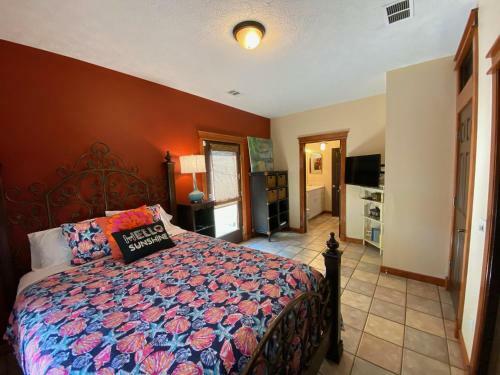 Beachcomber - Beachfront With Pool And Hot Tub - On The Beach!