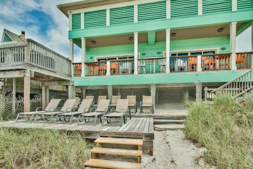 Beachcomber - Beachfront With Pool And Hot Tub - On The Beach!