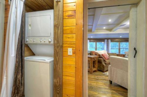 Creekside R&r By Escape To Blue Ridge